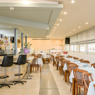 Liberty Hotel, Breakfast & Terrace