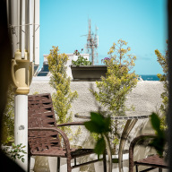 Liberty Hotel, Breakfast & Terrace