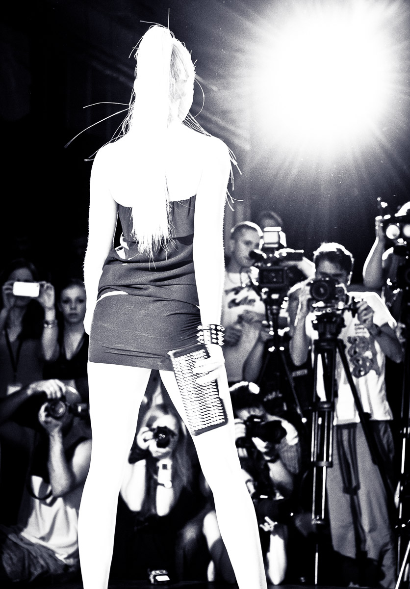 Berlin Fashionweek 11 / Chicas Walk