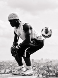 The fabulous Iya Traore at Sacre-Coeur, Paris