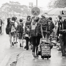 Vietnam, Hanoi - Halong Bay, Travellers daily routine