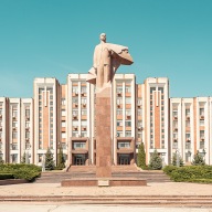 Tiraspol, Transnistria, Lenin in front of the Transnistrian parliament building
