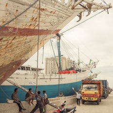 Jakarta, Sunda Kelapa harbor dock