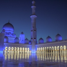 Abu Dhabi, Sheikh Zayed Mosque