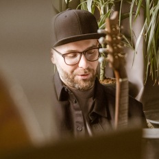 SEAT TVOG Webspecial Berlin, mit Mark Forster, Isabel Nolte, Dominik Sedlmayr Gitarrenbauer und Antonio Esposito