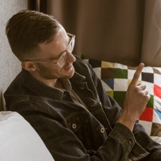 SEAT TVOG Webspecial Berlin, mit Mark Forster, Isabel Nolte, Dominik Sedlmayr Gitarrenbauer und Antonio Esposito