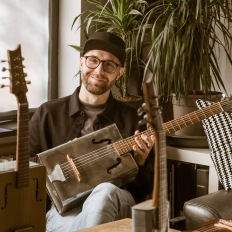 SEAT TVOG Webspecial Berlin, mit Mark Forster, Isabel Nolte, Dominik Sedlmayr Gitarrenbauer und Antonio Esposito