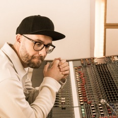 SEAT TVOG Webspecial Berlin, mit Mark Forster, Isabel Nolte, Dominik Sedlmayr Gitarrenbauer und Antonio Esposito