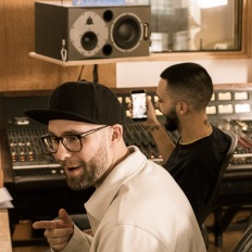 SEAT TVOG Webspecial Berlin, mit Mark Forster, Isabel Nolte, Dominik Sedlmayr Gitarrenbauer und Antonio Esposito