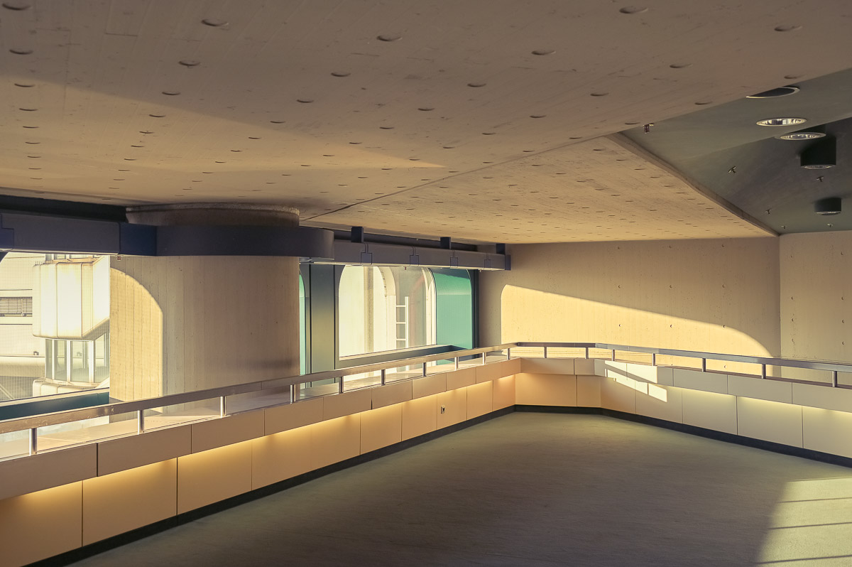 ICC Berlin, The Sun Machine Is Coming Down