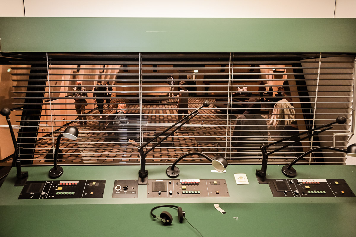 ICC Berlin, The Sun Machine Is Coming Down