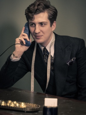 Maximilian Mogg  by Stephan Redel