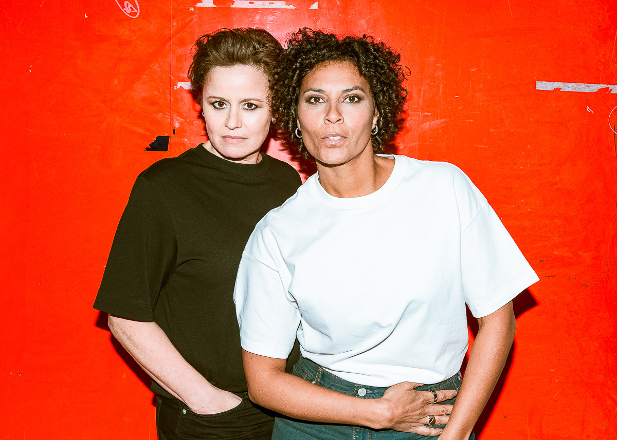 Steffi and Virginia by Stephan Redel