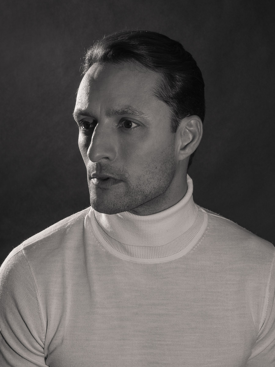 DJ Ryan Elliott by Stephan Redel